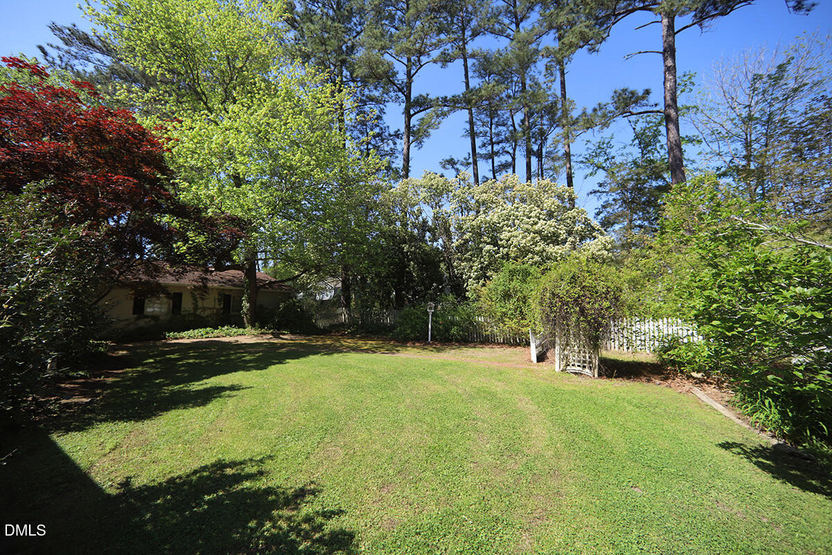 3518 Randolph Road Durham, NC 27705 - Photo 9 of 32 3518 Randolph RdZ9