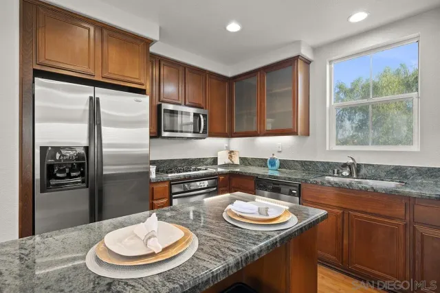 $1,050,000 | 2701 Villas Way, San Diego, CA 92108