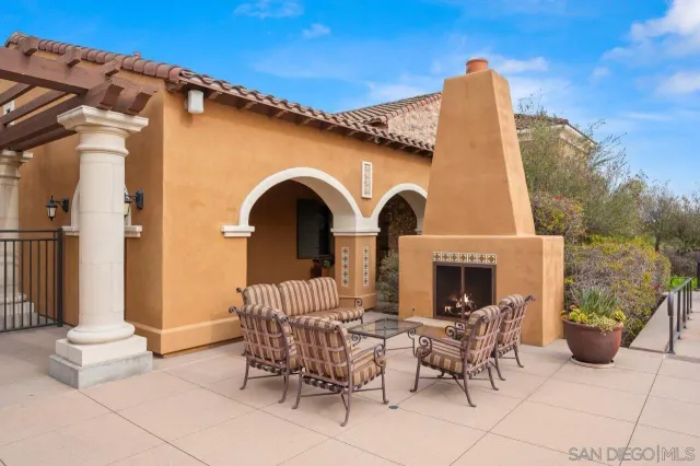 $1,050,000 | 2701 Villas Way, San Diego, CA 92108