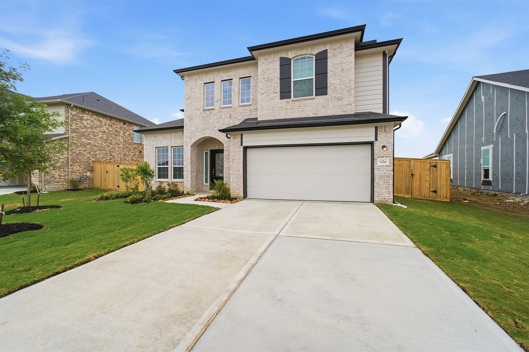 7906 Jasper Mdws Way Angleton, TX 77515 - Photo 4 of 37