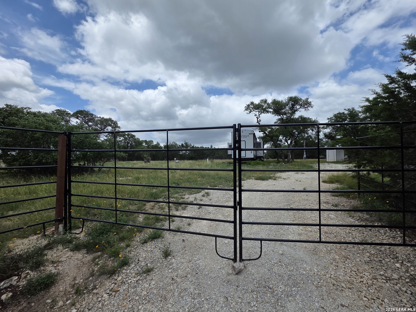 2121 Rimrock Drive Spring Branch, TX 78070 - Photo 2 of 12