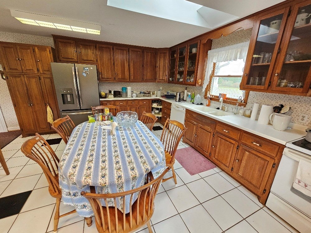 589 Fairview Road Galax, VA 24333 - Photo 20 of 68 Gallery Image 20