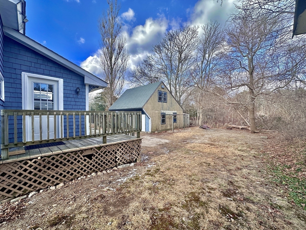40 Sandwich Road Wareham, MA 02571 - Photo 23 of 37