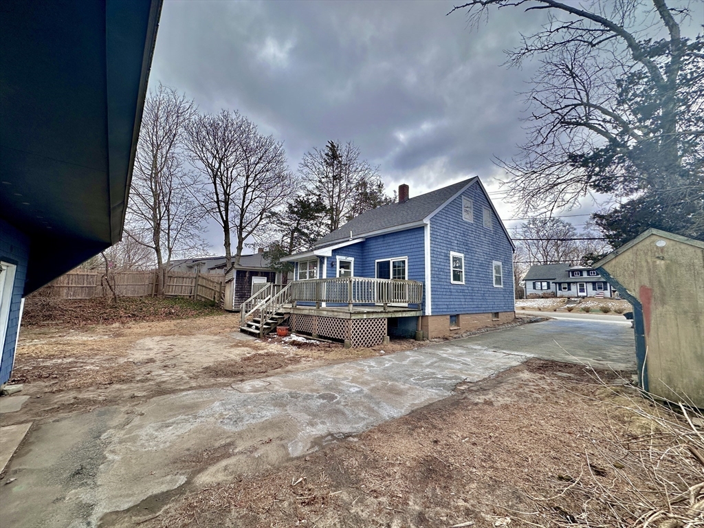 40 Sandwich Road Wareham, MA 02571 - Photo 31 of 37