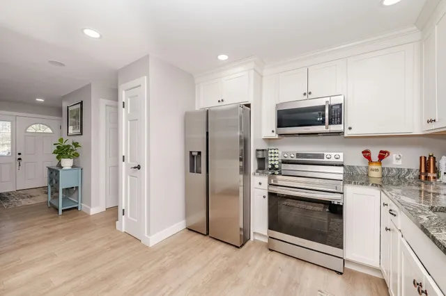 $415,000 | 11 B Bow Mills Road, Barnstead, NH 03225