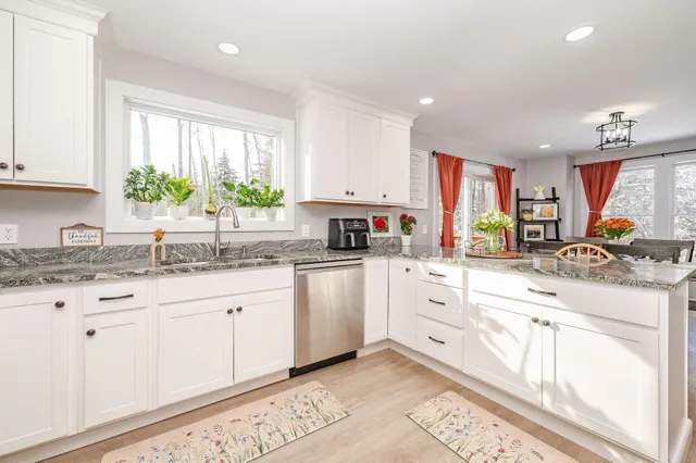 $415,000 | 11 B Bow Mills Road, Barnstead, NH 03225