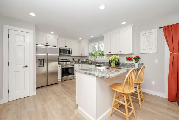 $415,000 | 11 B Bow Mills Road, Barnstead, NH 03225