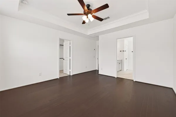 $2,700 | 5122 Emma Forest Street, Houston, TX 77018