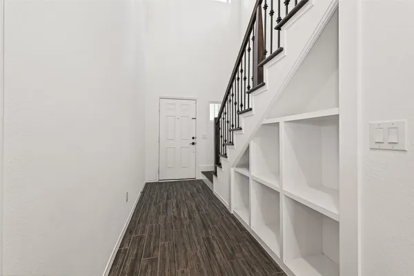 $2,700 | 5122 Emma Forest Street, Houston, TX 77018