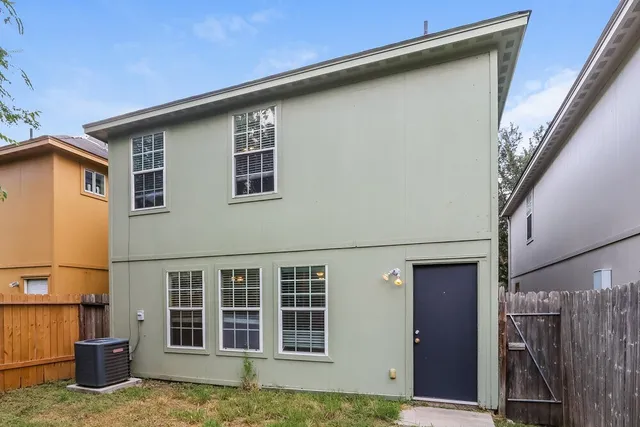 $1,475 | 4923 North Cancun Drive, Houston, TX 77045