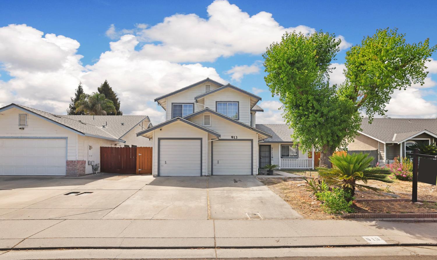 913 Jayhawk Way Modesto, CA 95358 - Photo 2 of 47 Gallery Image 2
