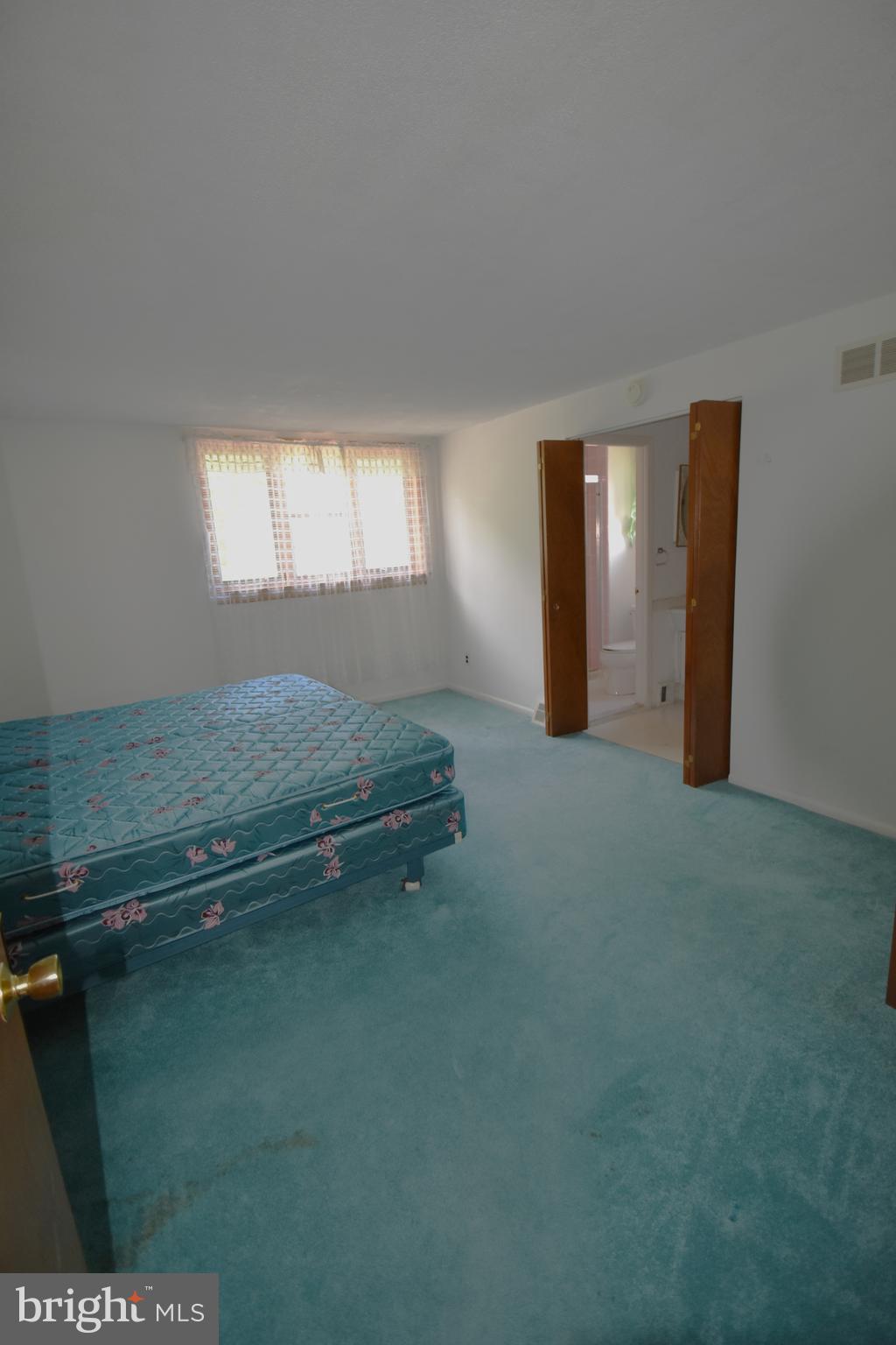 814 Susquehanna Road Philadelphia, PA 19111 - Photo 46 of 60 Master Bedroom