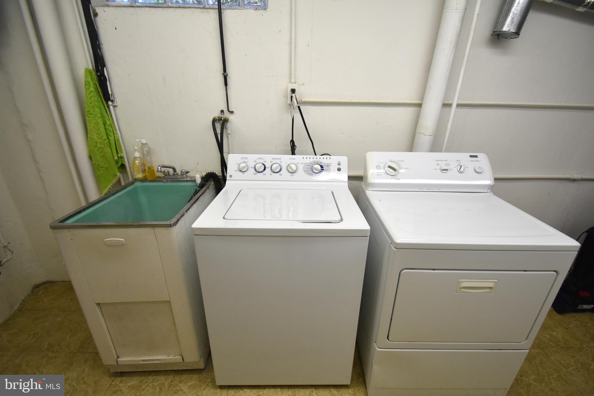 814 Susquehanna Road Philadelphia, PA 19111 - Photo 10 of 60 washer and dryer