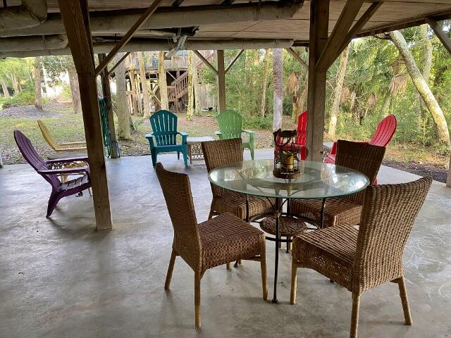 404 Jungle Road Edisto Island, SC 29438 - Photo 4 of 61 3a (640x480)