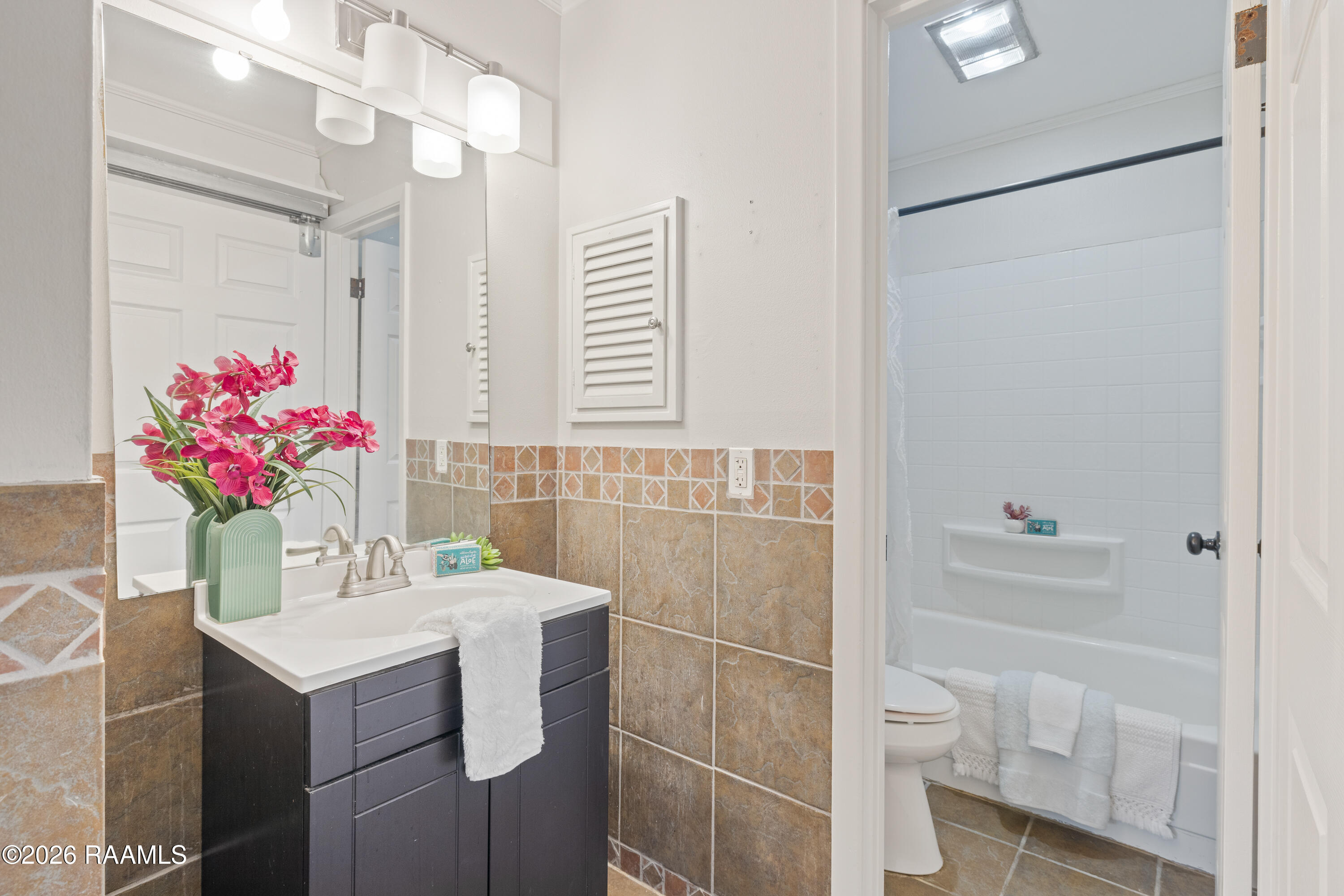 220 Doucet Road, Unit 107A Lafayette, LA 70503 - Photo 12 of 23 220 doucet-17