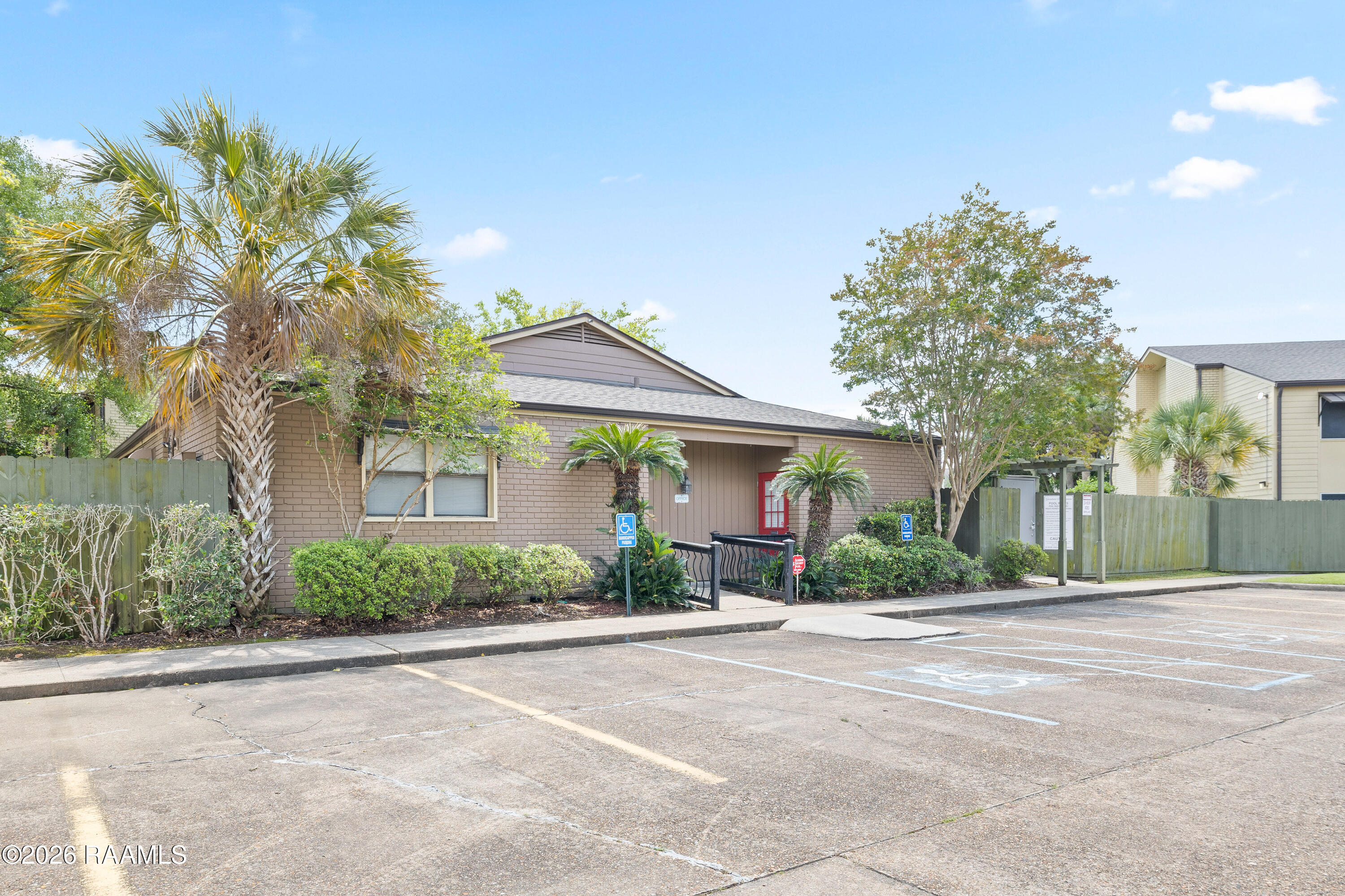 220 Doucet Road, Unit 107A Lafayette, LA 70503 - Photo 17 of 23 220 doucet-23