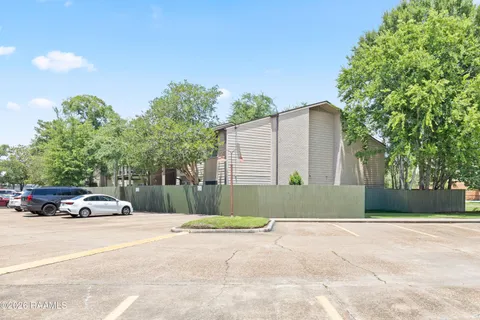 $115,000 | 220 Doucet Road, Unit 107A, Lafayette, LA 70503