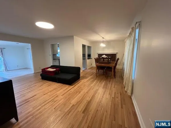 $4,600 | 186 Cleenput Terrace, Paramus, NJ 07652