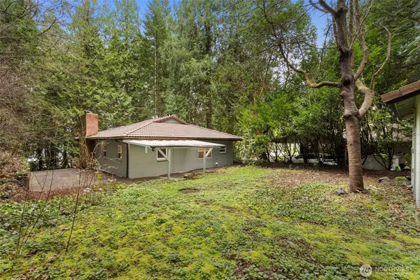 a view of outdoor space and garden