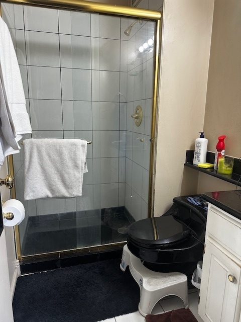 720 West Gordon Terrace, Unit 10L Chicago, IL 60613 - Photo 7 of 15