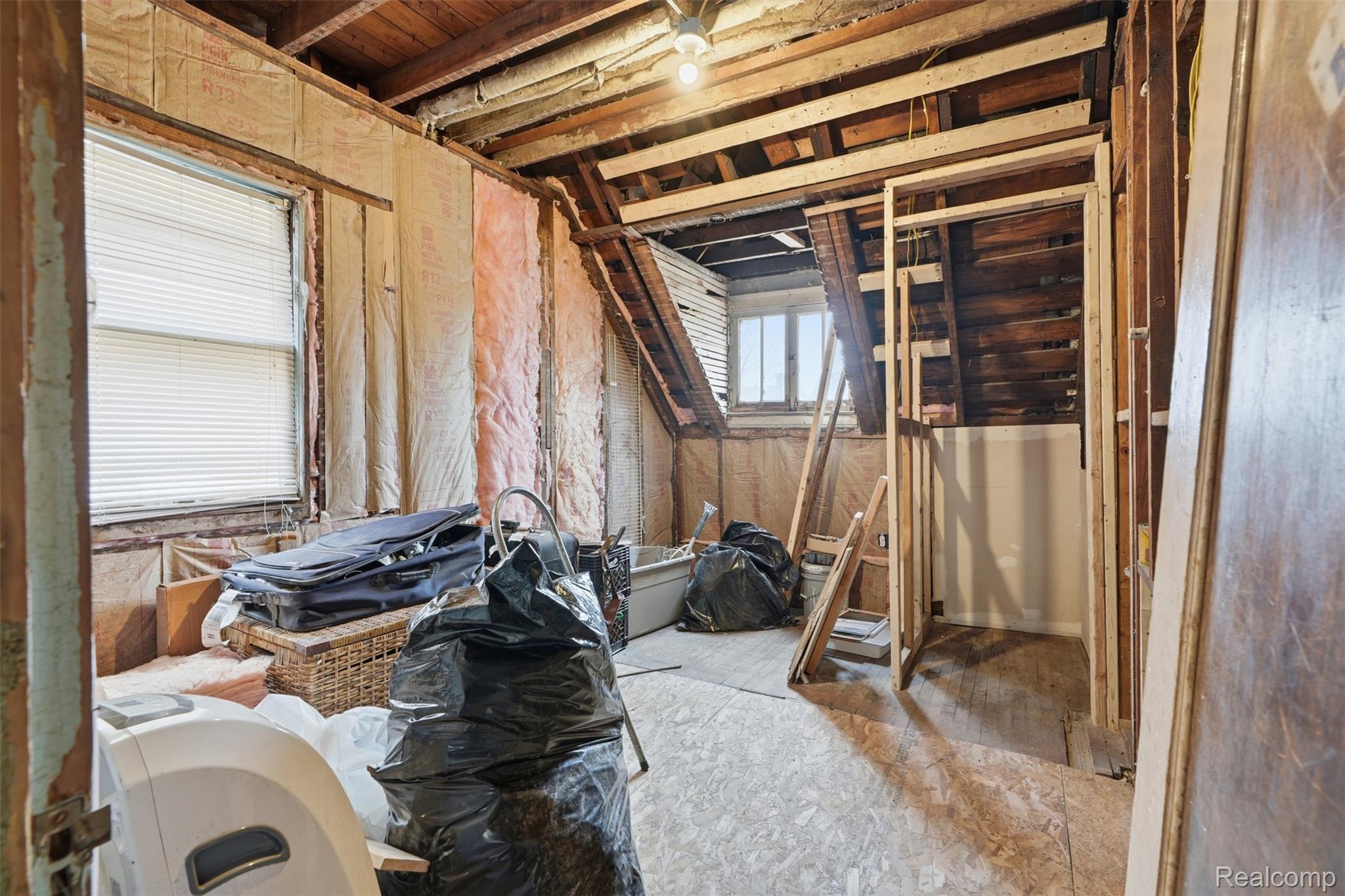 2500 Atkinson Street Detroit, MI 48206 - Photo 12 of 21 View of misc room