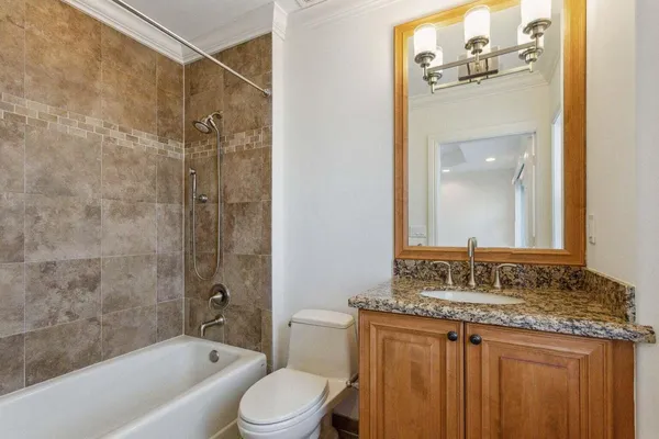 $5,000 | 3873 Northeast 22nd Way, Lighthouse Point, FL 33064