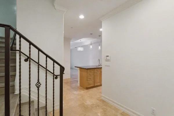 $5,000 | 3873 Northeast 22nd Way, Lighthouse Point, FL 33064