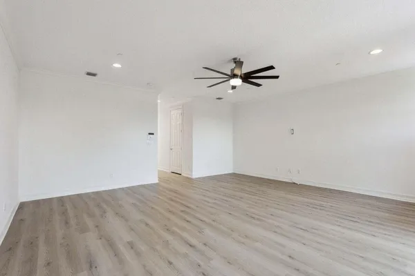 $5,000 | 3873 Northeast 22nd Way, Lighthouse Point, FL 33064