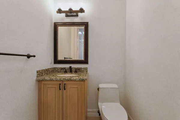 $5,000 | 3873 Northeast 22nd Way, Lighthouse Point, FL 33064