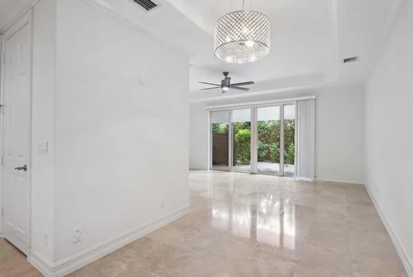 $5,000 | 3873 Northeast 22nd Way, Lighthouse Point, FL 33064