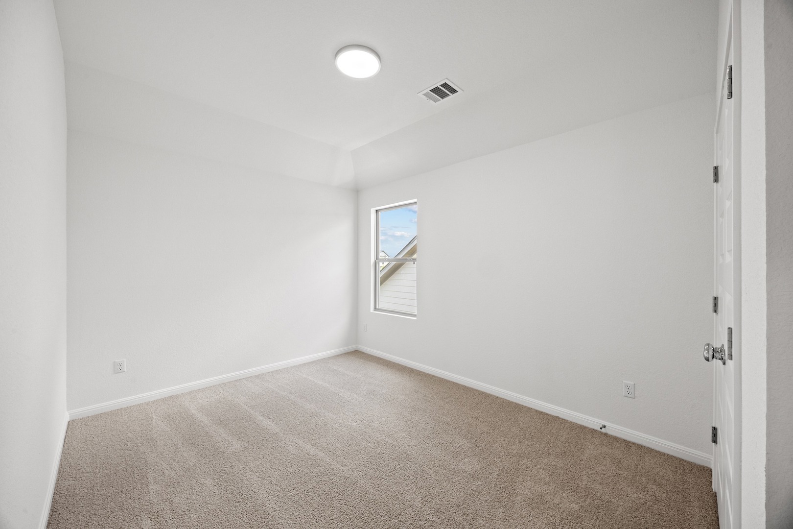 200 Hornet Street Elgin, TX 78621 - Photo 27 of 39 a view of an empty room