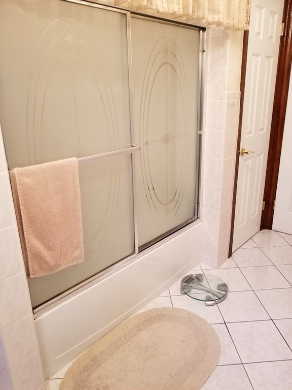 132 Meadowbrook Road Agawam, MA 01001 - Photo 20 of 28 Gallery Image 20