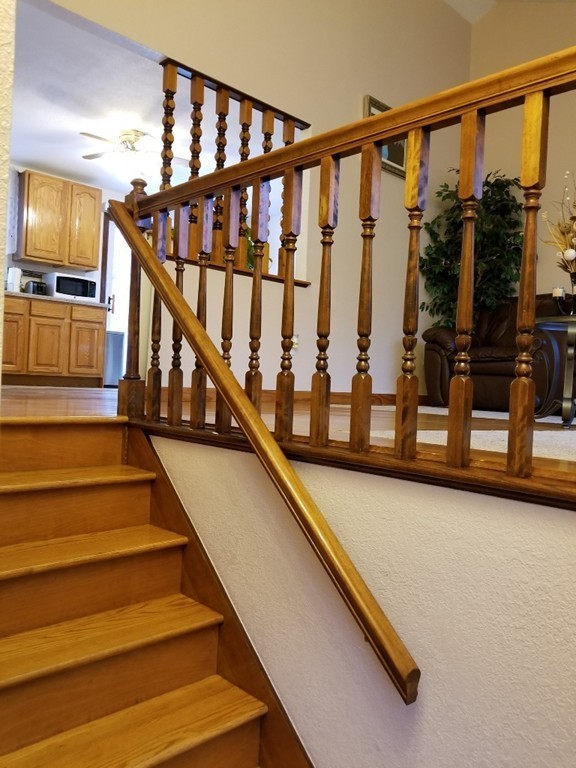 132 Meadowbrook Road Agawam, MA 01001 - Photo 21 of 28 Gallery Image 21