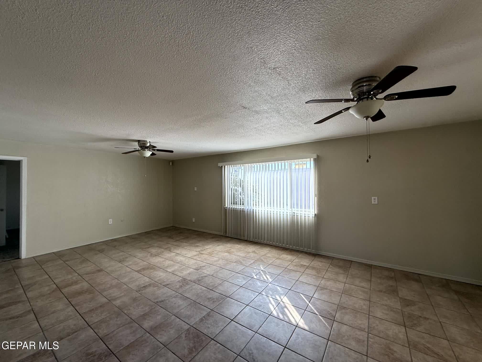 2801 Hawick Road El Paso, TX 79925 - Photo 12 of 29 IMG_3243