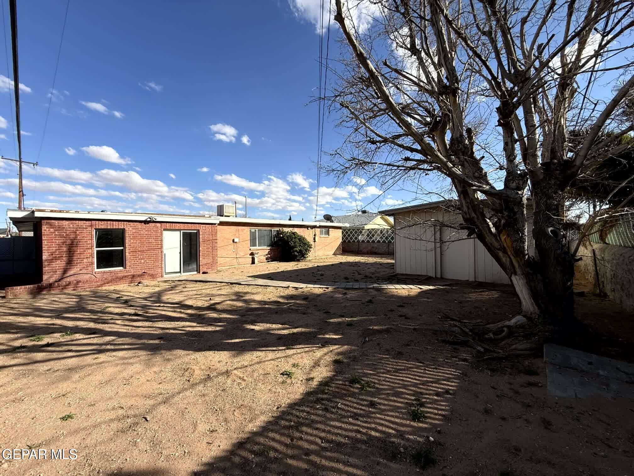 2801 Hawick Road El Paso, TX 79925 - Photo 28 of 29 IMG_3635