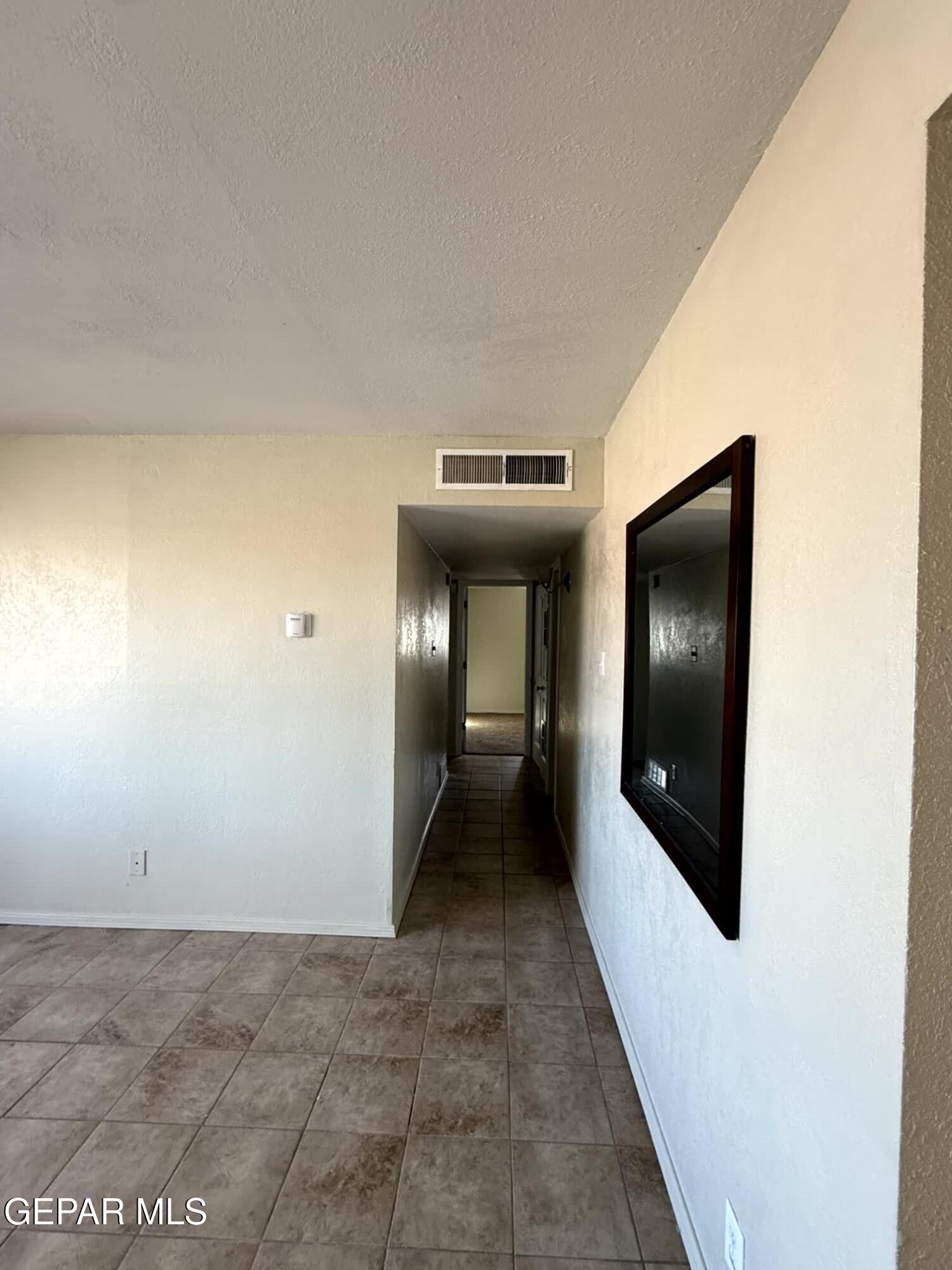 2801 Hawick Road El Paso, TX 79925 - Photo 4 of 29 IMG_3602