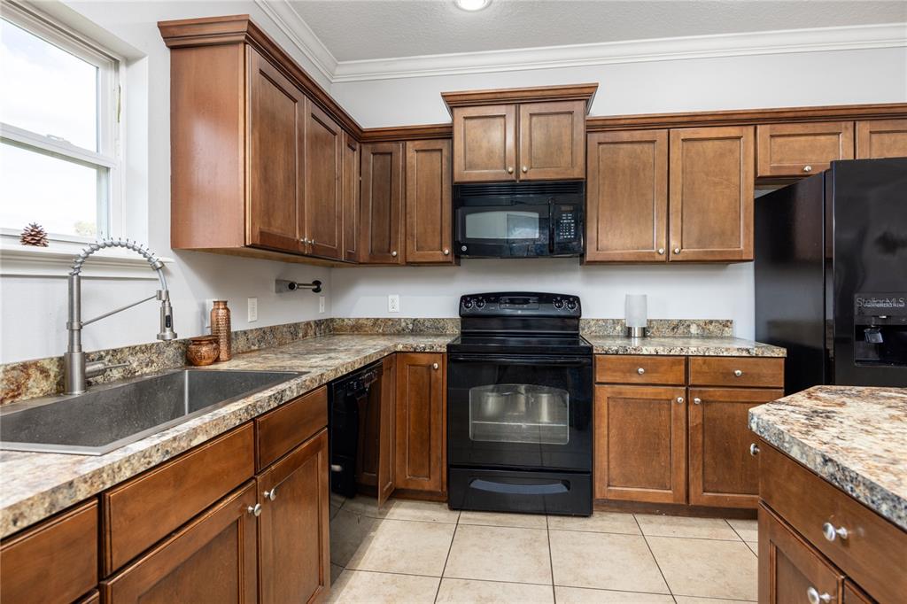 25558 Northwest 8th Road Newberry, FL 32669 - Photo 4 of 35