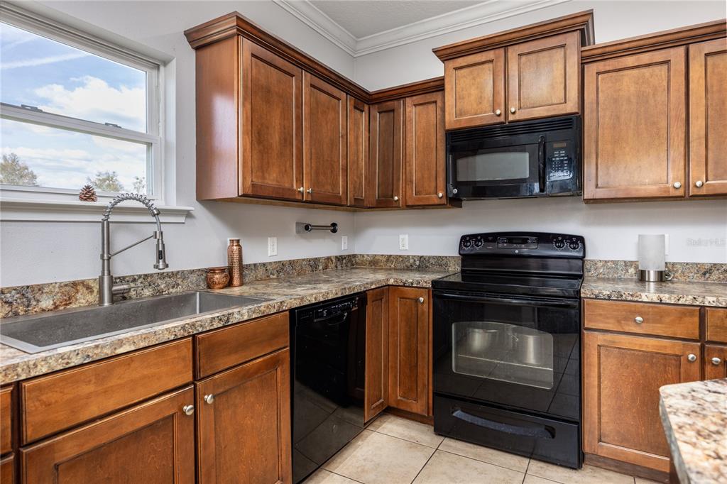 25558 Northwest 8th Road Newberry, FL 32669 - Photo 5 of 35