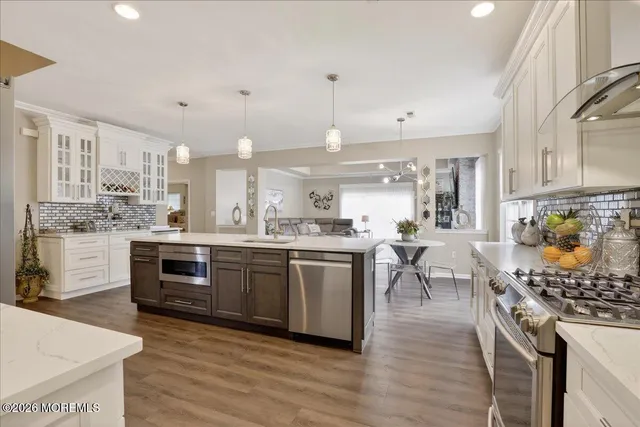 $750,000 | 1 Barbour Court, Unit 1216, Old Bridge, NJ 08857