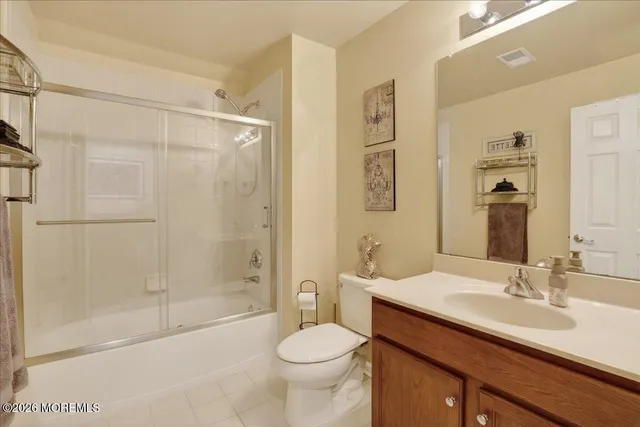 $750,000 | 1 Barbour Court, Unit 1216, Old Bridge, NJ 08857