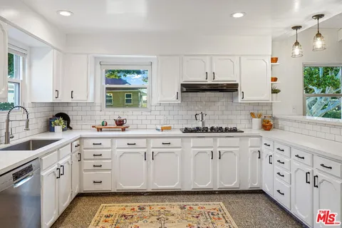 $3,865,000 | 1102 Maple Street, Santa Monica, CA 90405