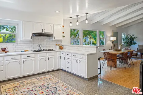 $3,865,000 | 1102 Maple Street, Santa Monica, CA 90405