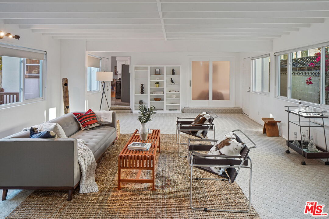 1102 Maple Street Santa Monica, CA 90405 - Photo 26 of 54