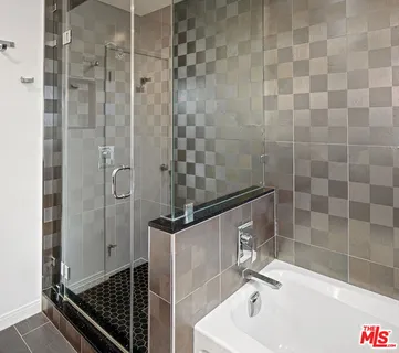 $3,865,000 | 1102 Maple Street, Santa Monica, CA 90405