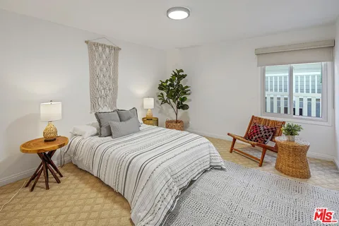 $3,865,000 | 1102 Maple Street, Santa Monica, CA 90405