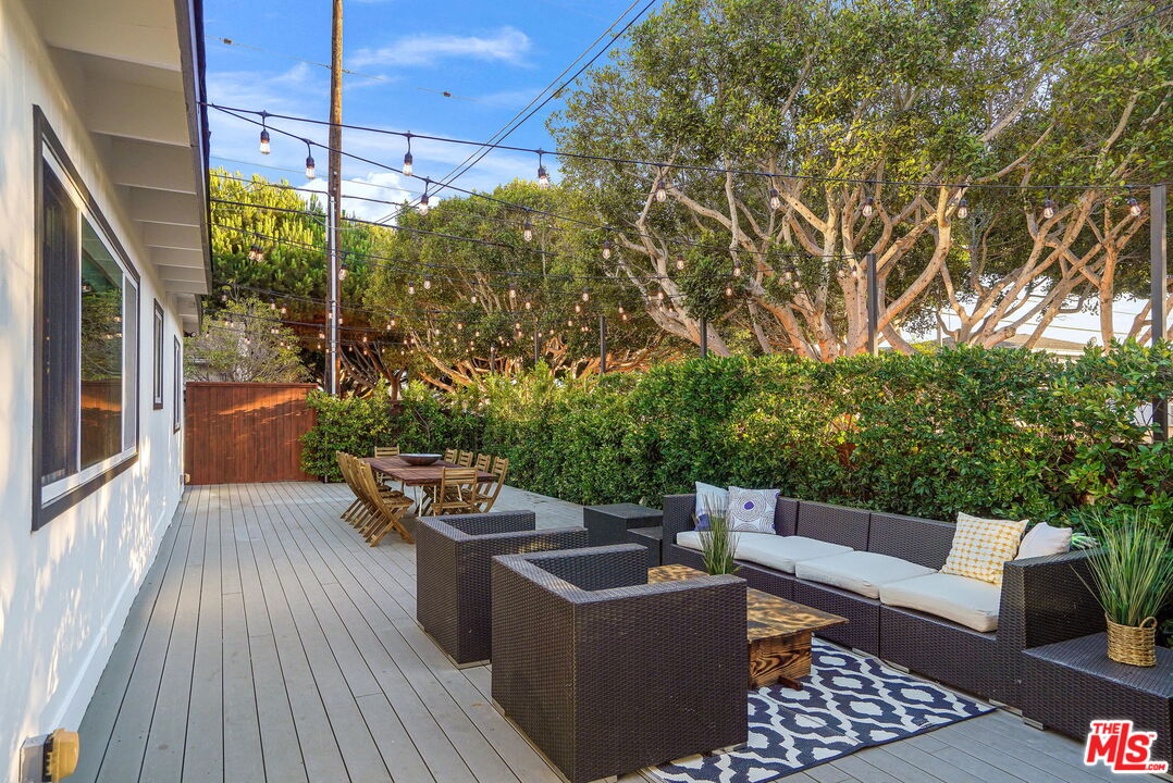 1102 Maple Street Santa Monica, CA 90405 - Photo 40 of 54