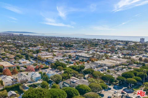 $3,865,000 | 1102 Maple Street, Santa Monica, CA 90405