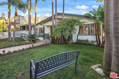 $3,865,000 | 1102 Maple Street, Santa Monica, CA 90405