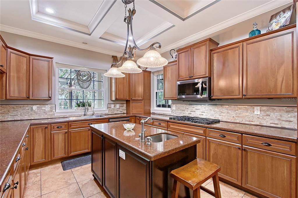 1788 Palm View Road Sarasota, FL 34240 - Photo 19 of 70 Gallery Image 19