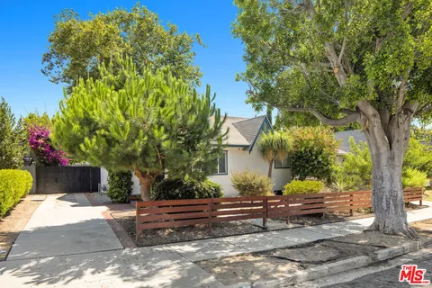 $4,995 | 352 Hargrave Street, Inglewood, CA 90302